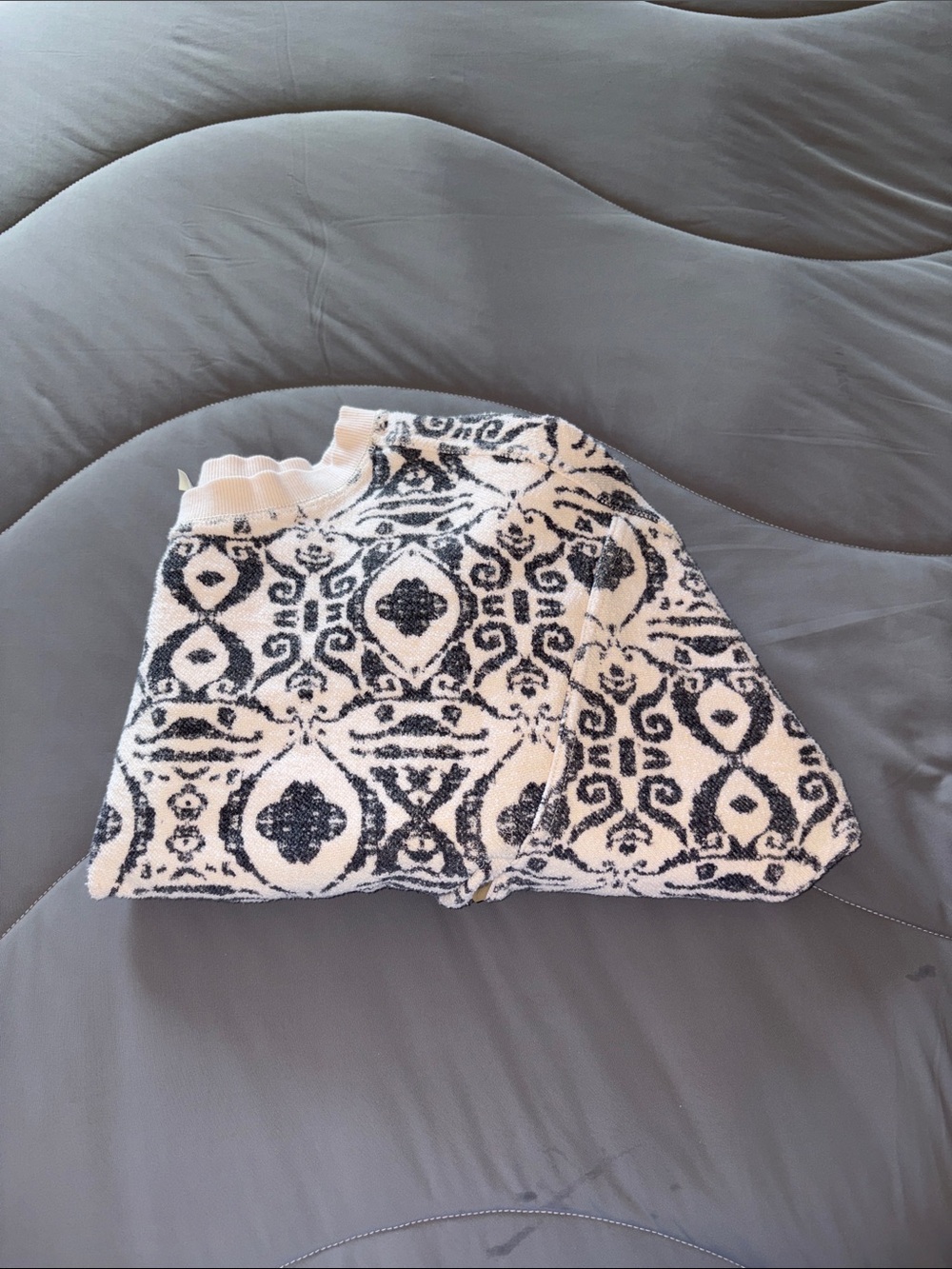 Free People Movement Women’s Long Sleeve Black & Cream Patterned Crop Top M - Picture 10 of 11